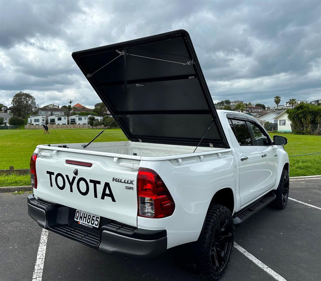 2017 Toyota Hilux