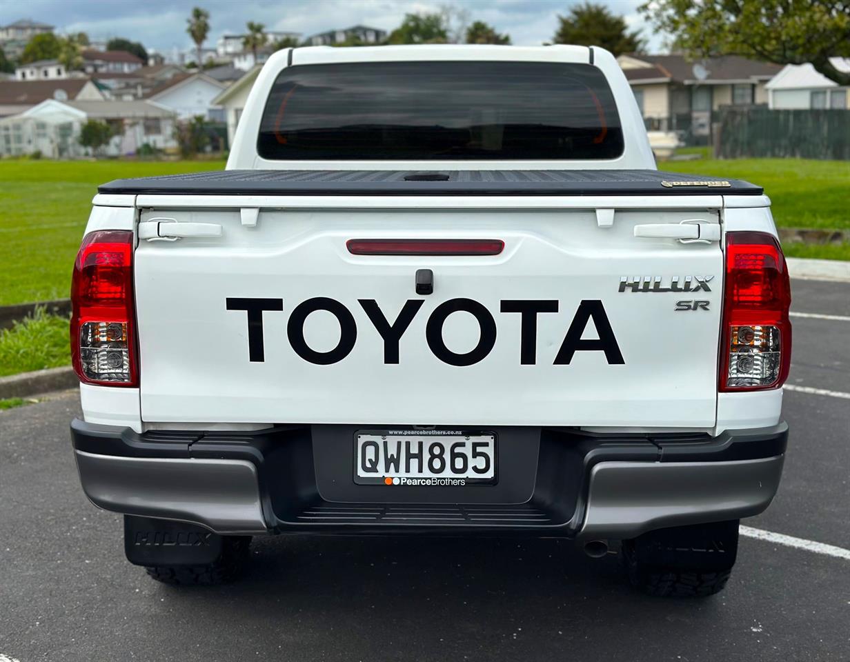 2017 Toyota Hilux