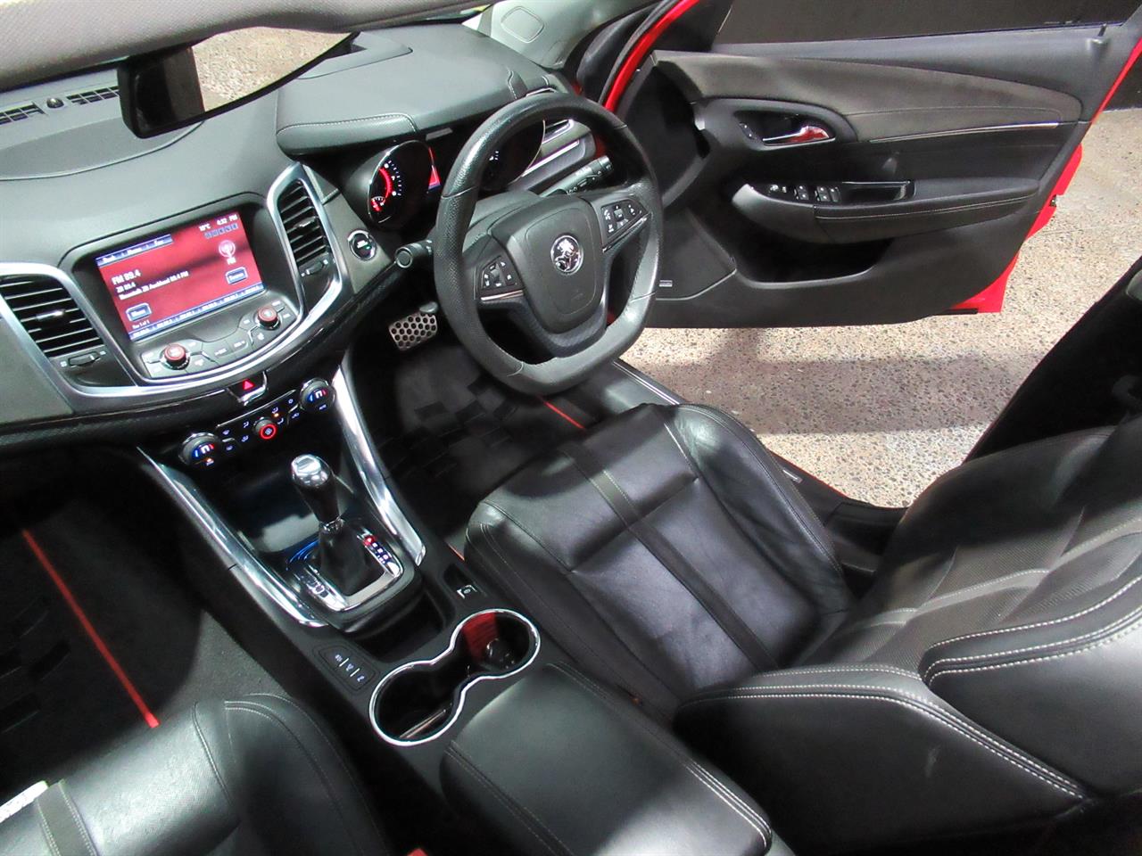 2016 Holden COMMODORE