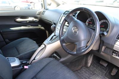 2007 Toyota Auris - Thumbnail