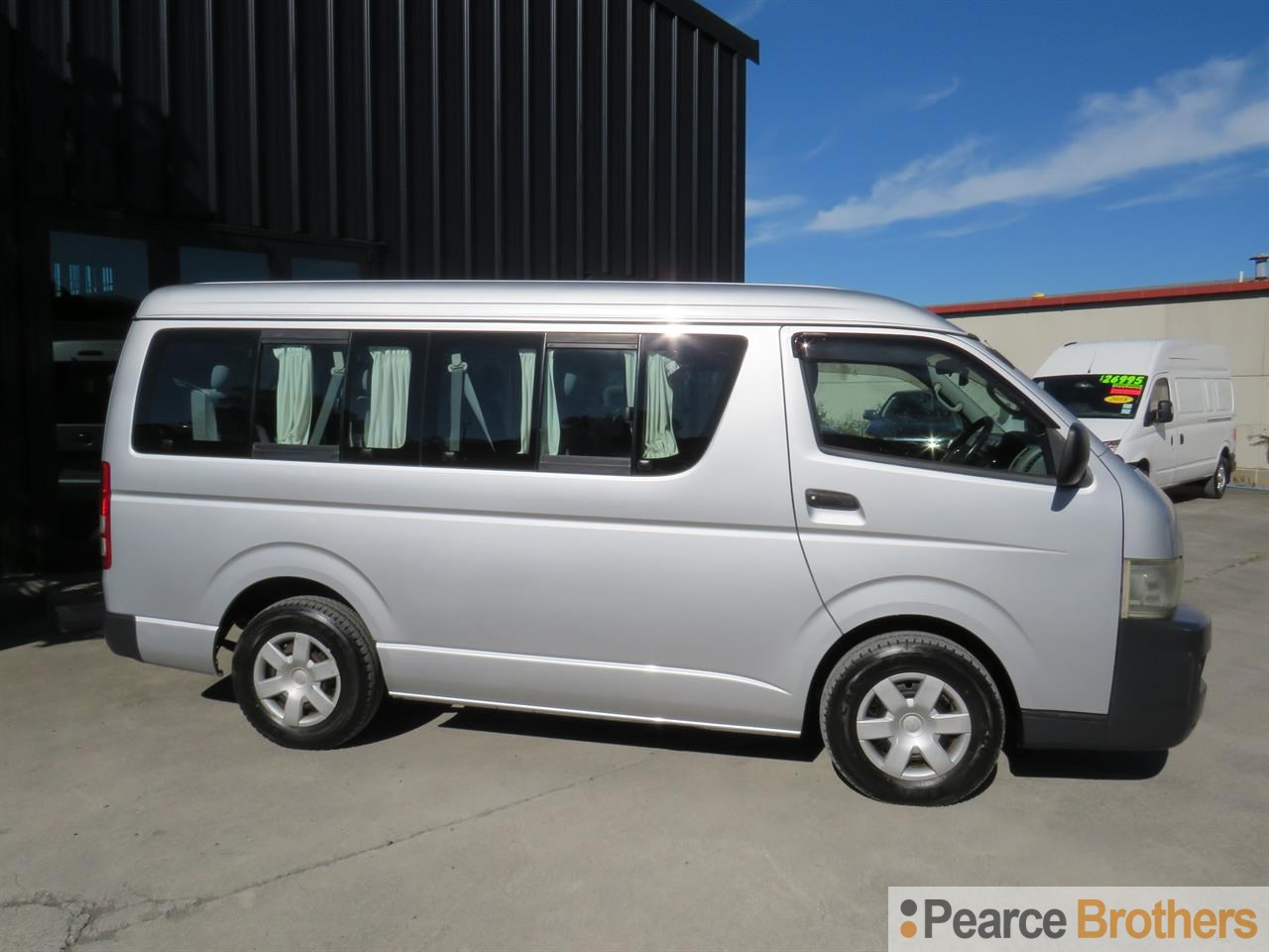 2008 Toyota Hiace