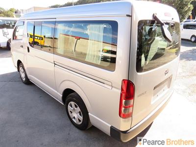 2008 Toyota Hiace - Thumbnail