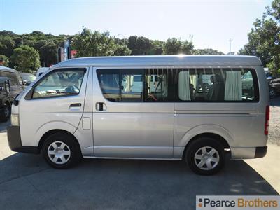 2008 Toyota Hiace - Thumbnail