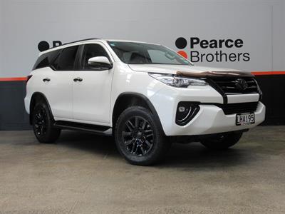 2018 Toyota Fortuner - Thumbnail