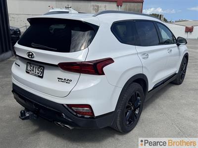 2018 Hyundai SANTA FE - Thumbnail