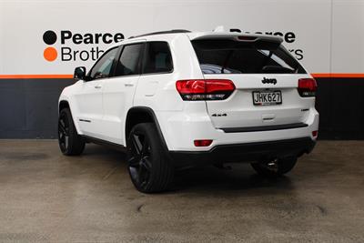 2015 Jeep Grand Cherokee - Thumbnail