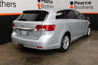 2012 Toyota AVENSIS - Thumbnail