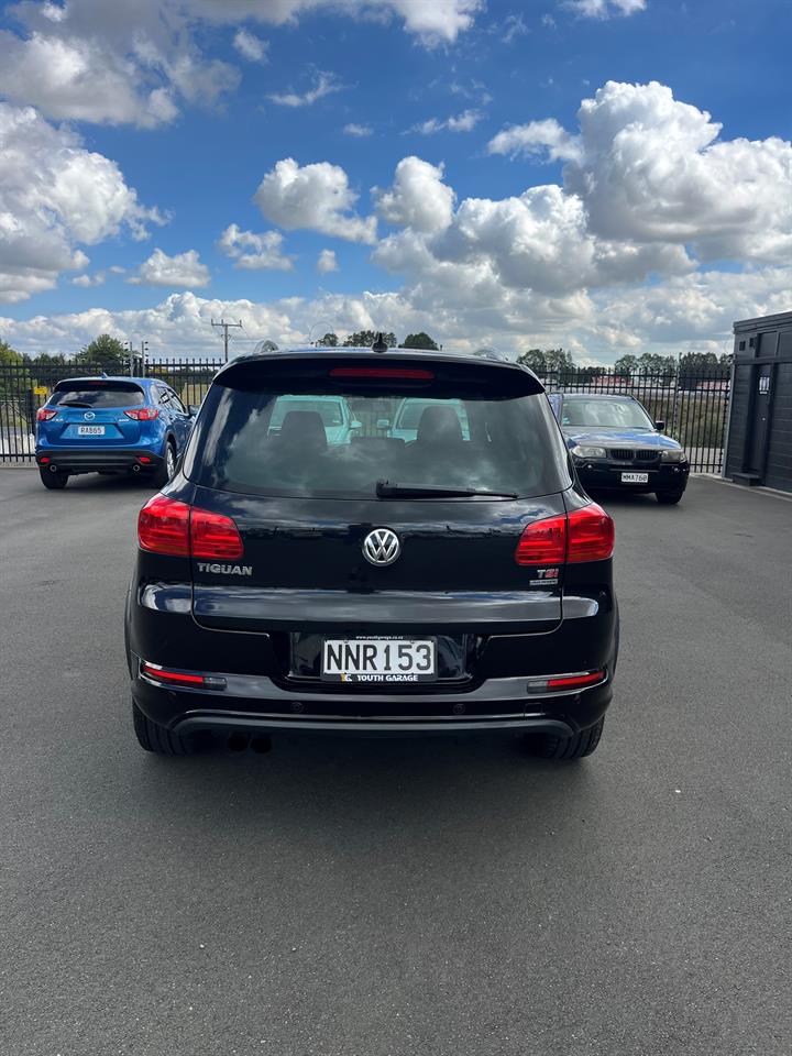 2013 Volkswagen TIGUAN