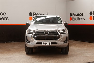 2022 Toyota Hilux - Thumbnail