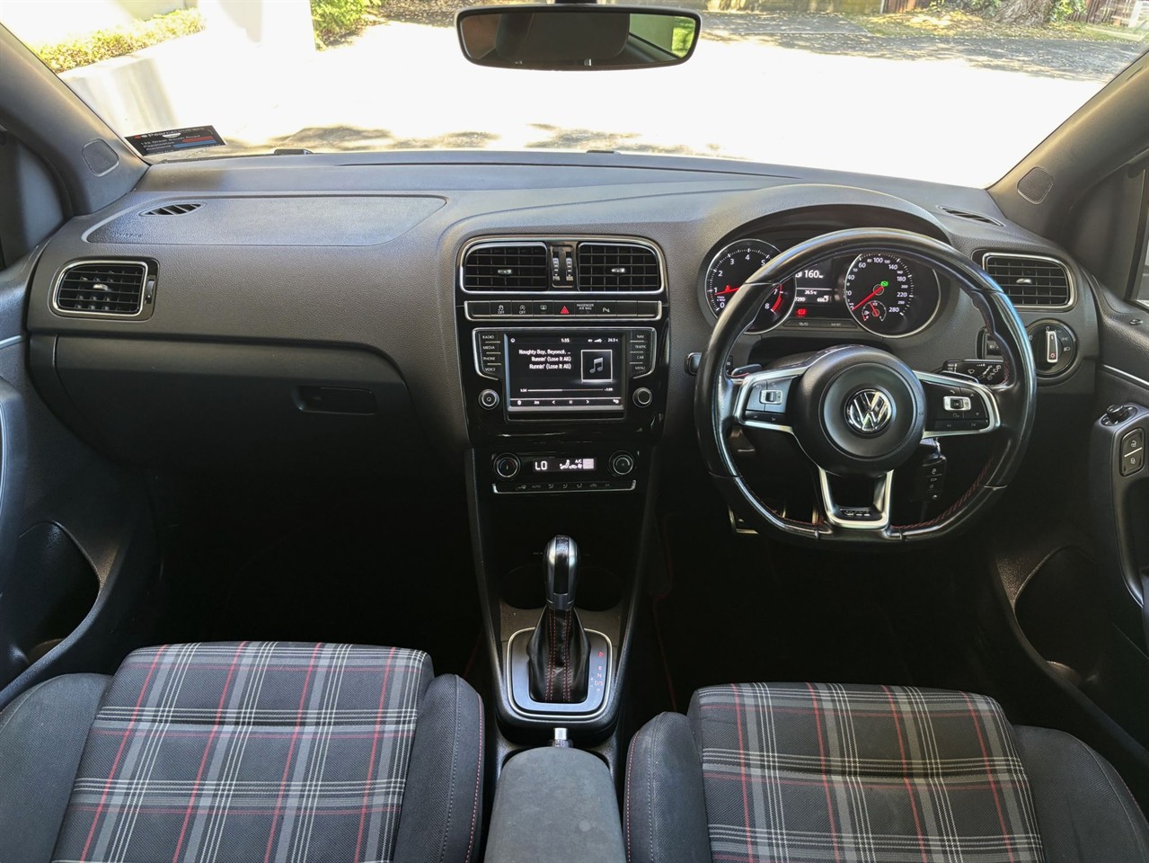 2016 Volkswagen Polo