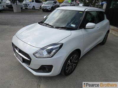 2022 Suzuki Swift - Thumbnail