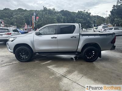 2018 Toyota Hilux - Thumbnail