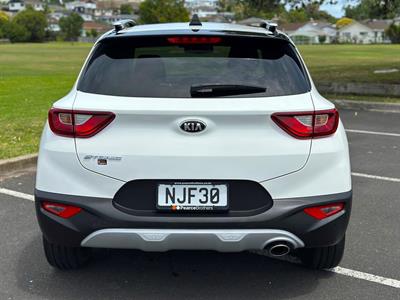 2021 Kia Stonic - Thumbnail