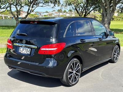 2012 Mercedes-Benz B 200 - Thumbnail