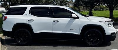 2020 Holden Acadia - Thumbnail