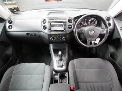 2013 Volkswagen TIGUAN - Thumbnail