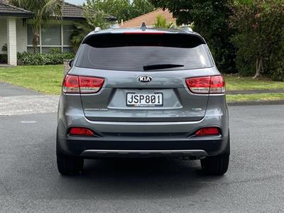 2016 Kia Sorento - Thumbnail