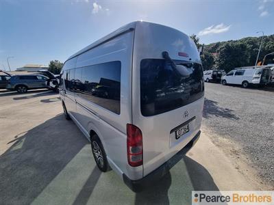 2006 Toyota Hiace - Thumbnail