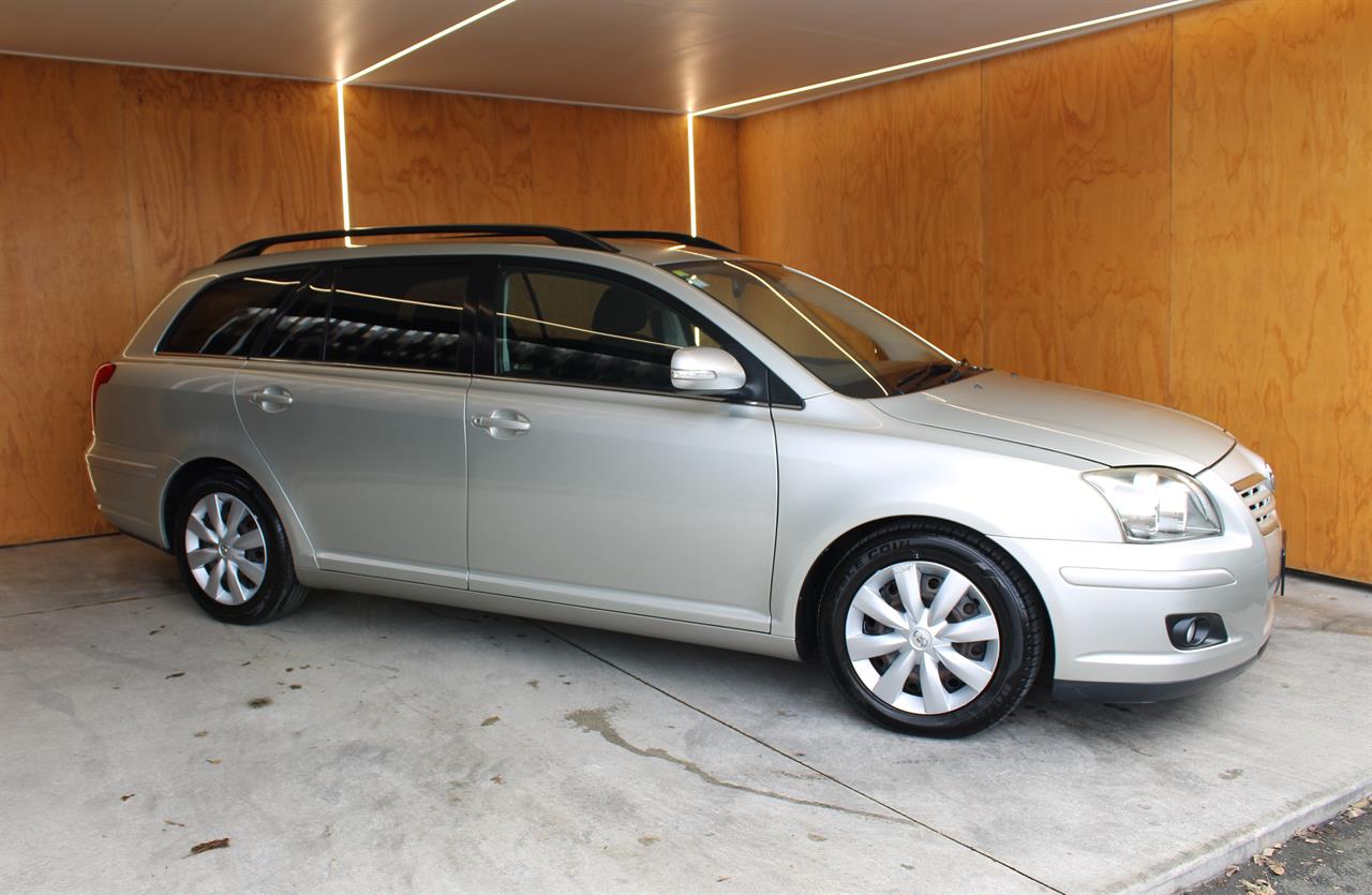 2009 Toyota AVENSIS