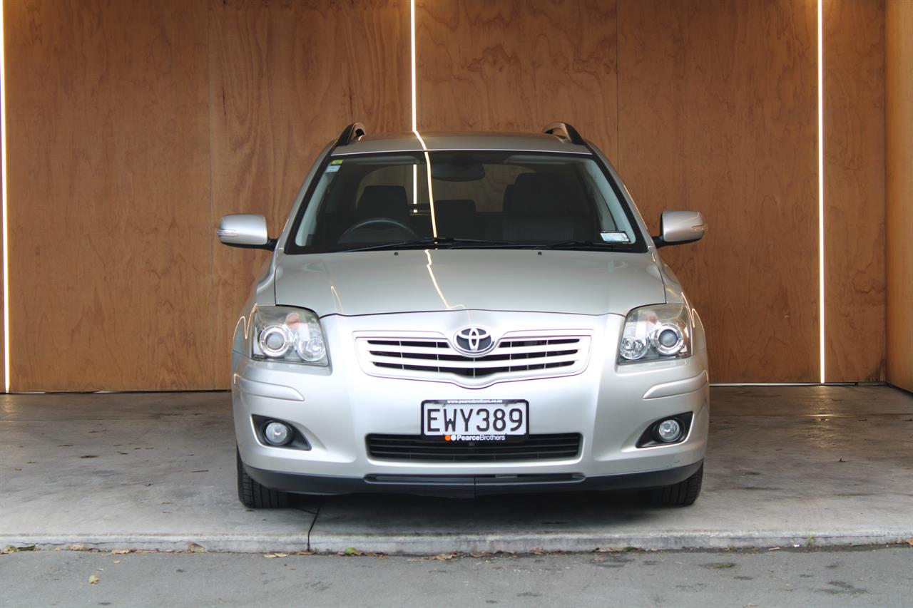 2009 Toyota AVENSIS