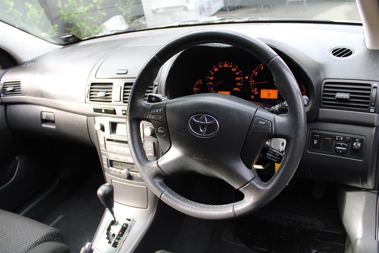 2009 Toyota AVENSIS