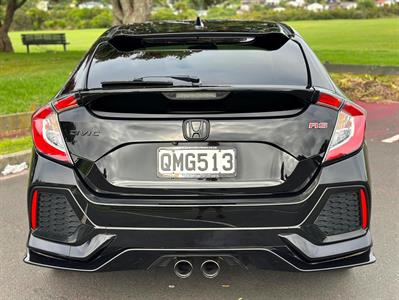 2018 Honda CIVIC - Thumbnail