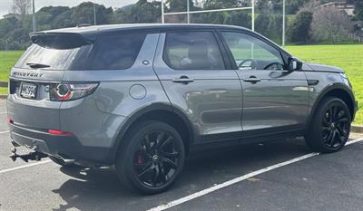 2015 Land Rover Discovery Sport - Thumbnail