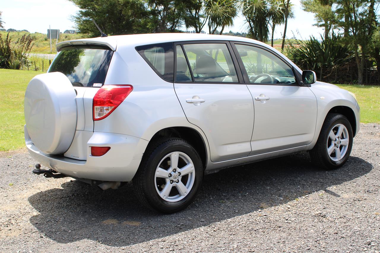 2005 Toyota RAV4