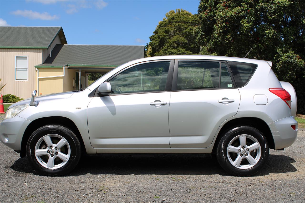 2005 Toyota RAV4