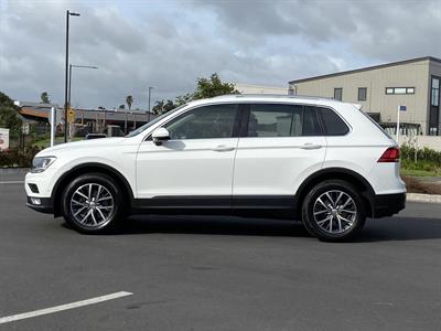 2016 Volkswagen Tiguan - Thumbnail