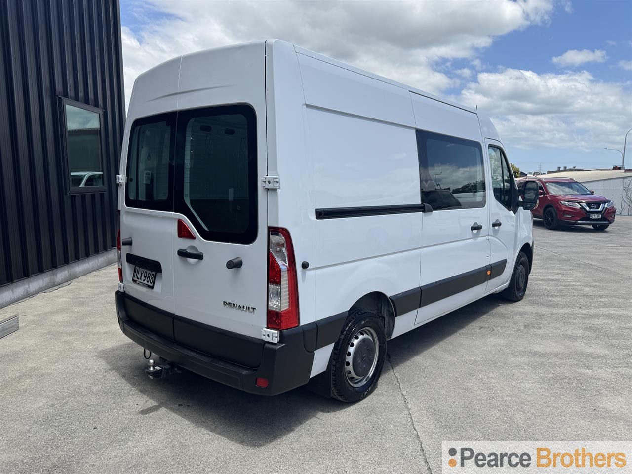 2021 Renault Master