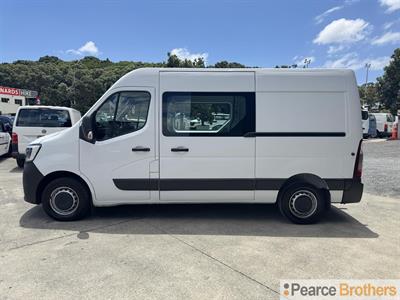 2021 Renault Master - Thumbnail