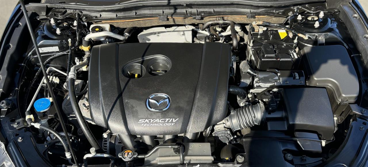 2015 Mazda Axela