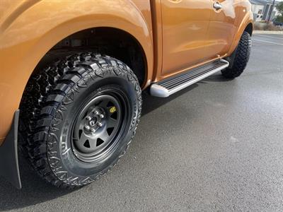 2015 Nissan Navara - Thumbnail