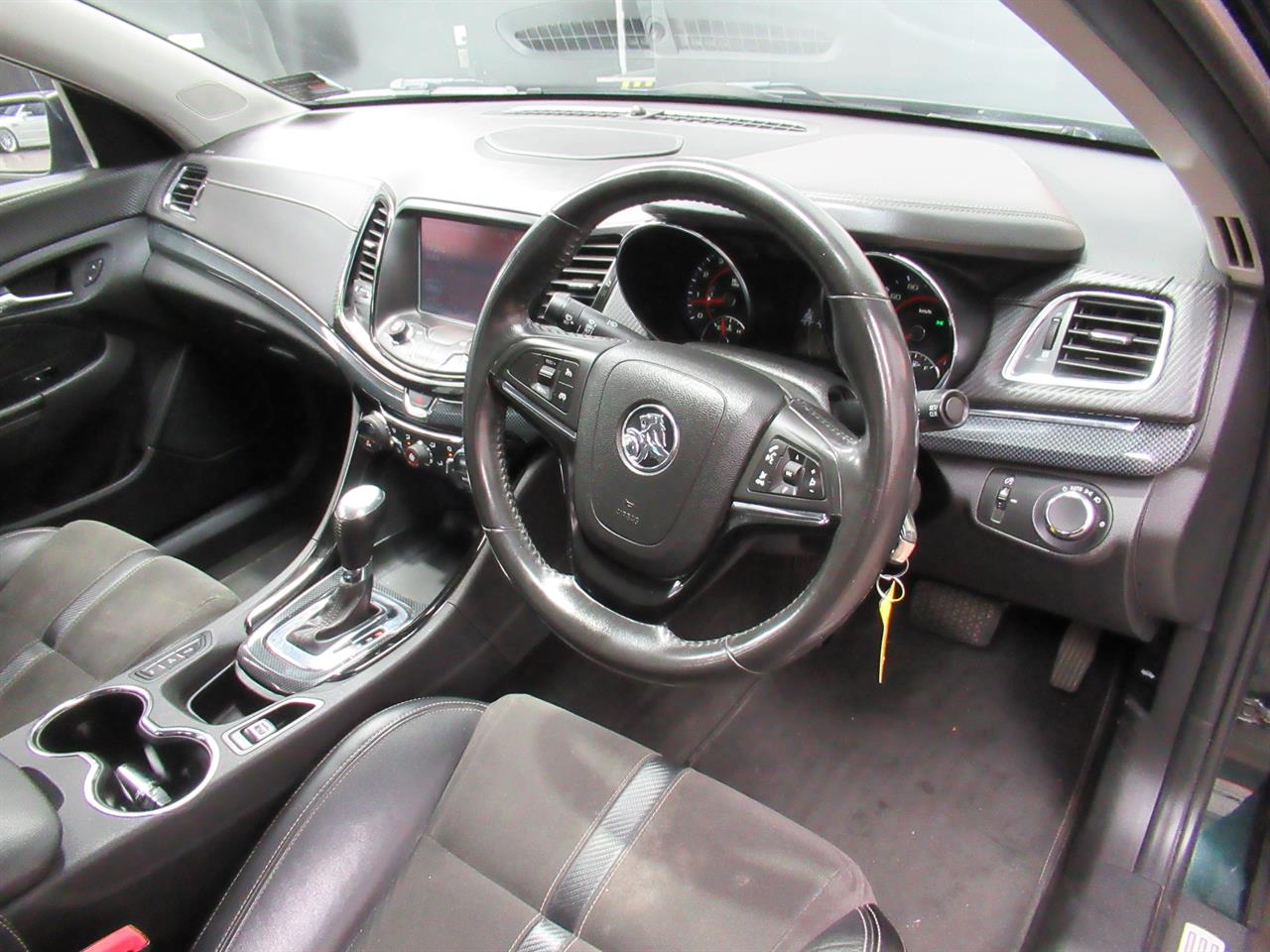 2013 Holden COMMODORE