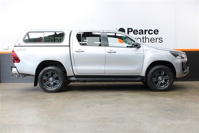 2021 Toyota Hilux - Thumbnail