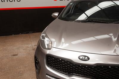 2017 Kia Sportage - Thumbnail