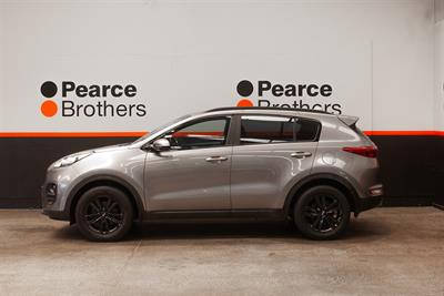 2017 Kia Sportage - Thumbnail