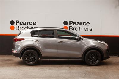 2017 Kia Sportage - Thumbnail