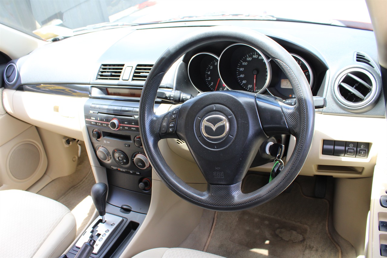 2003 Mazda Axela