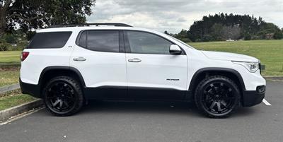 2019 Holden Acadia - Thumbnail