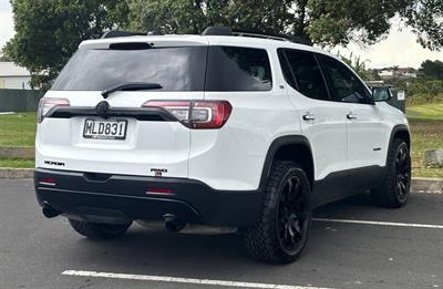 2019 Holden Acadia - Thumbnail