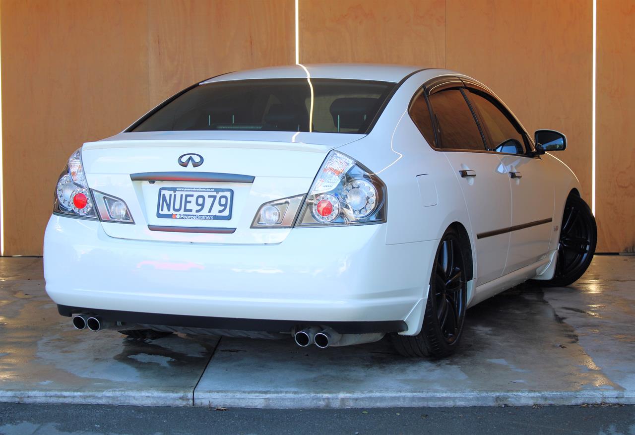 2007 Nissan Fuga