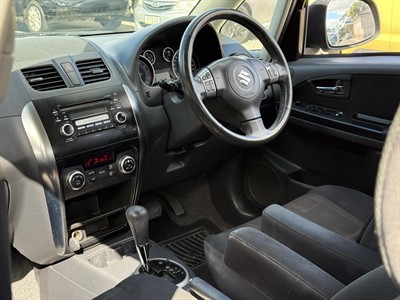 2011 Suzuki SX4 - Thumbnail