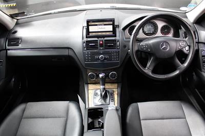 2009 Mercedes-Benz C250 - Thumbnail