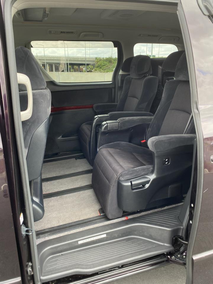 2008 Toyota Vellfire