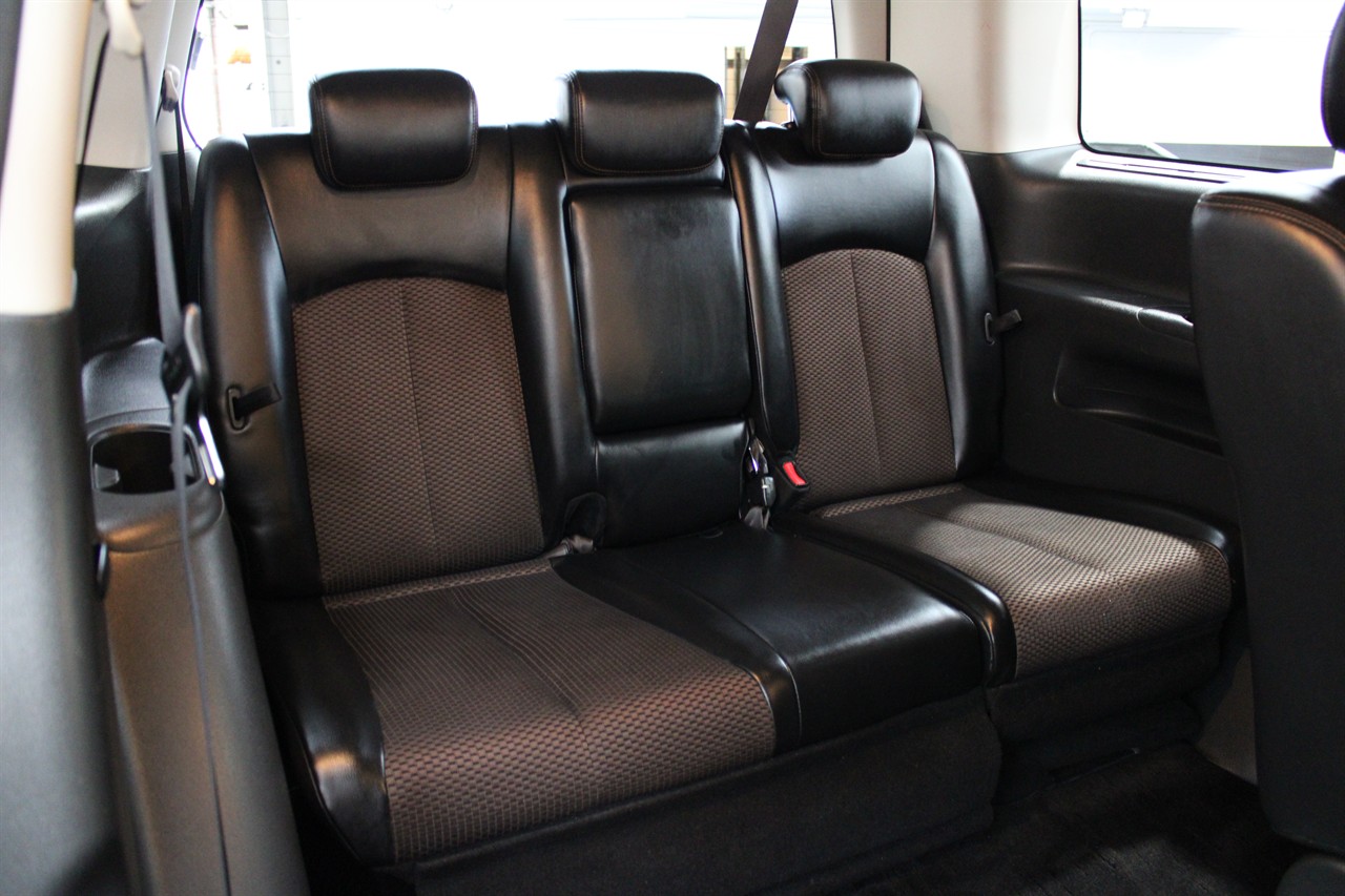 2012 Nissan Elgrand