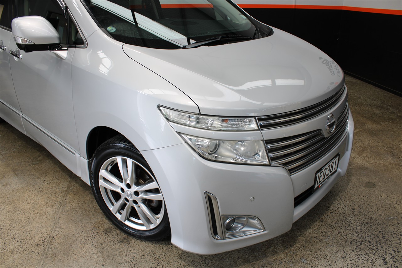 2012 Nissan Elgrand