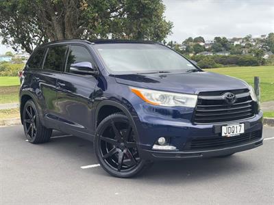 2015 Toyota Highlander - Thumbnail