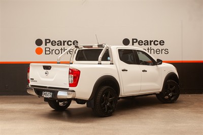 2016 Nissan Navara - Thumbnail